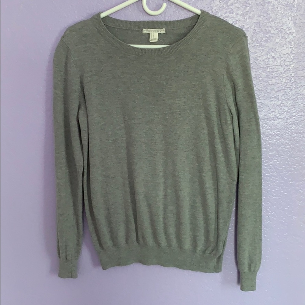 Gray longsleeve